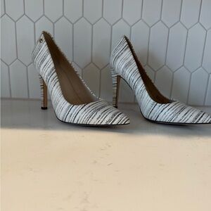 Calvin Klein Brady Striation Black & White Heels, Size 9